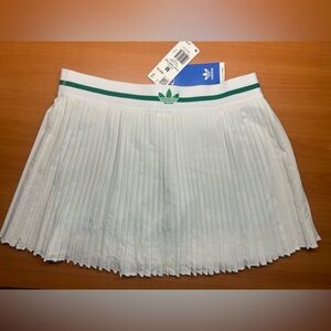 Adidas Women's White Pleated Mini Skirt with Green Accent